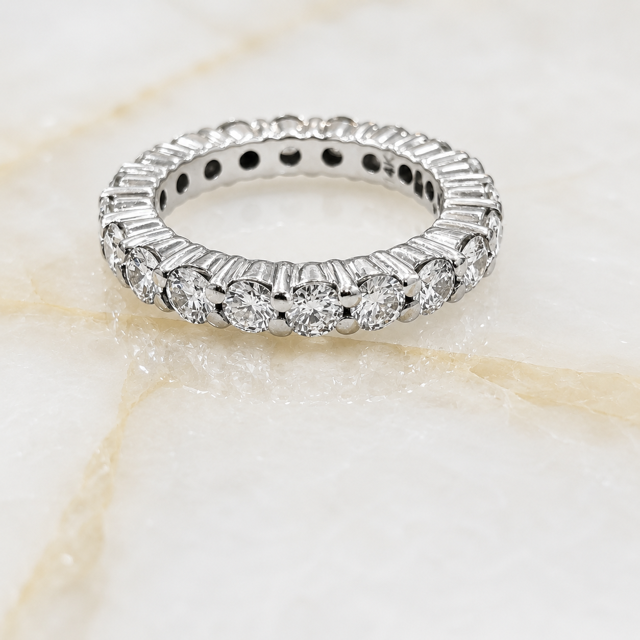 2.48 Carats Natural Round Diamond Wedding Band