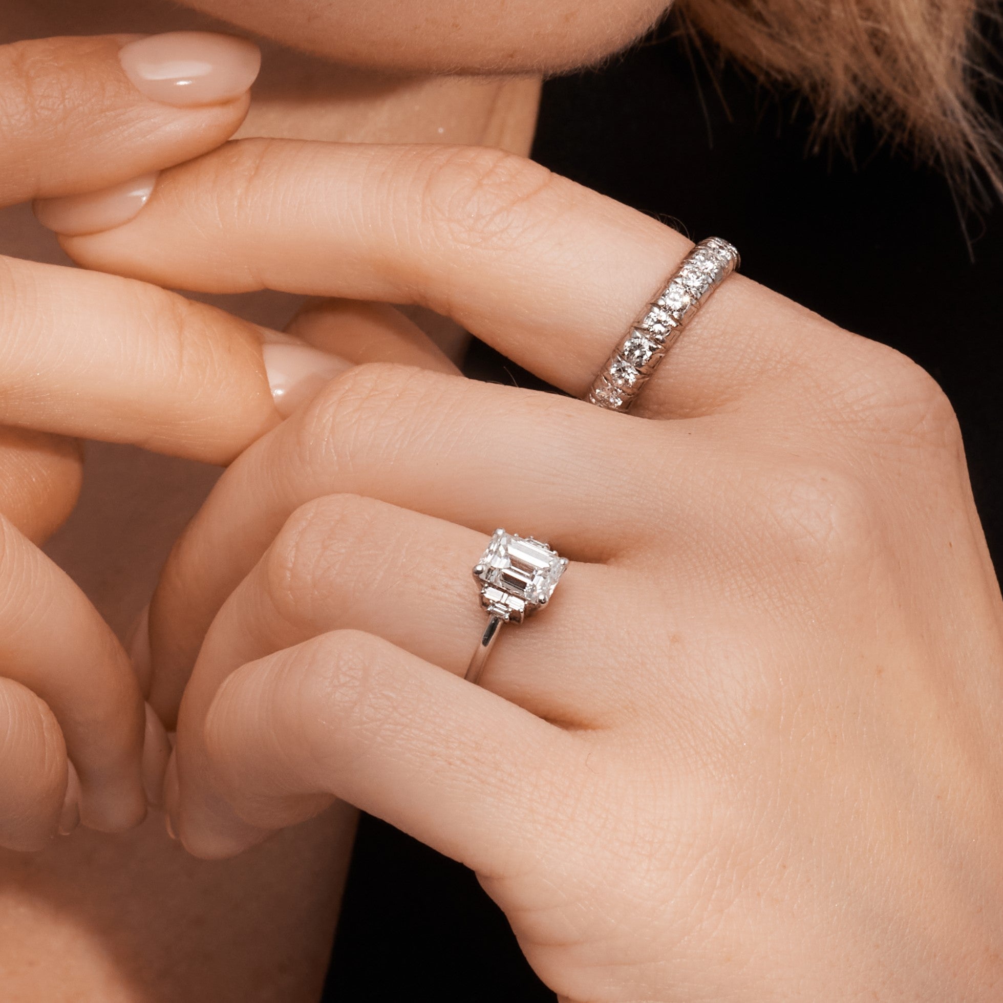 Bright Sky - 4 Prongs Natural Emerald Diamond Engagement Ring