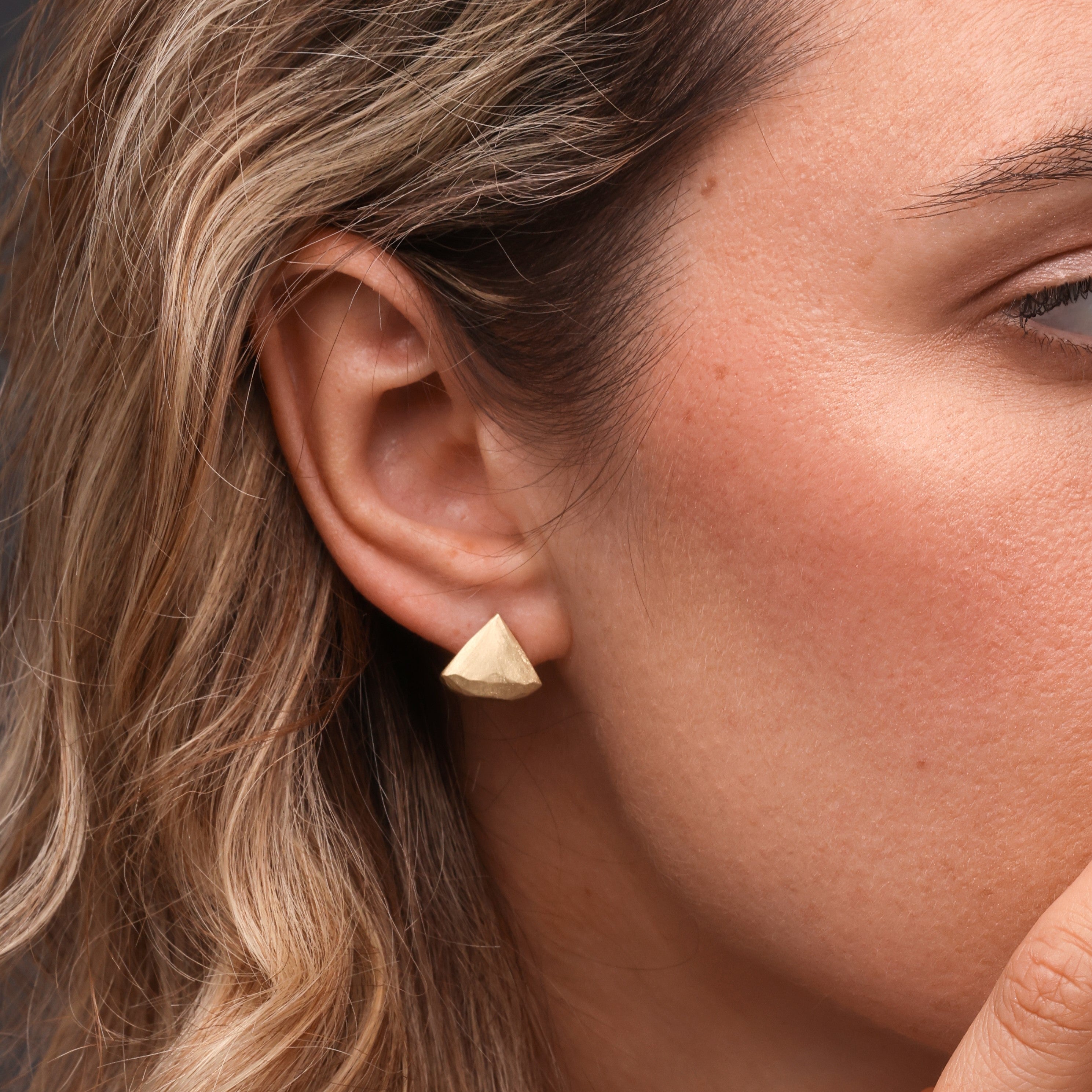 Faceted Matt Solid 14K Yellow Gold Single Earring