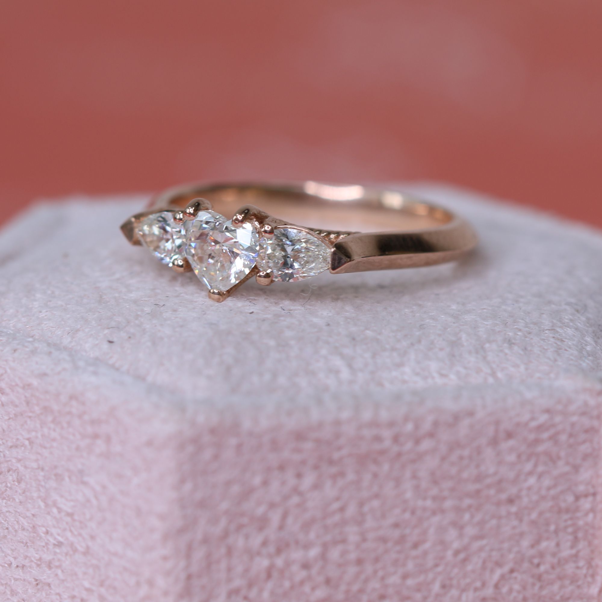Decorative settings Natural Heart  Diamond Engagement Ring