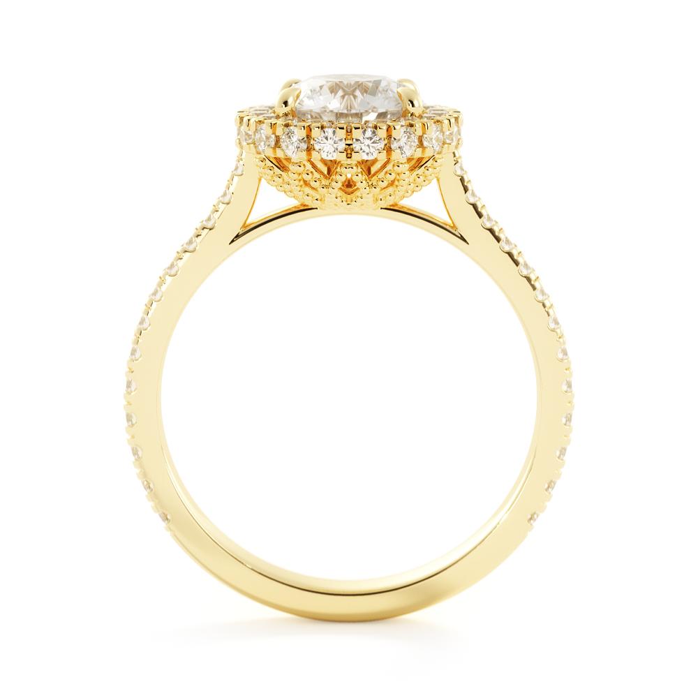 Decorative Natural Round  Diamond Engagement Ring