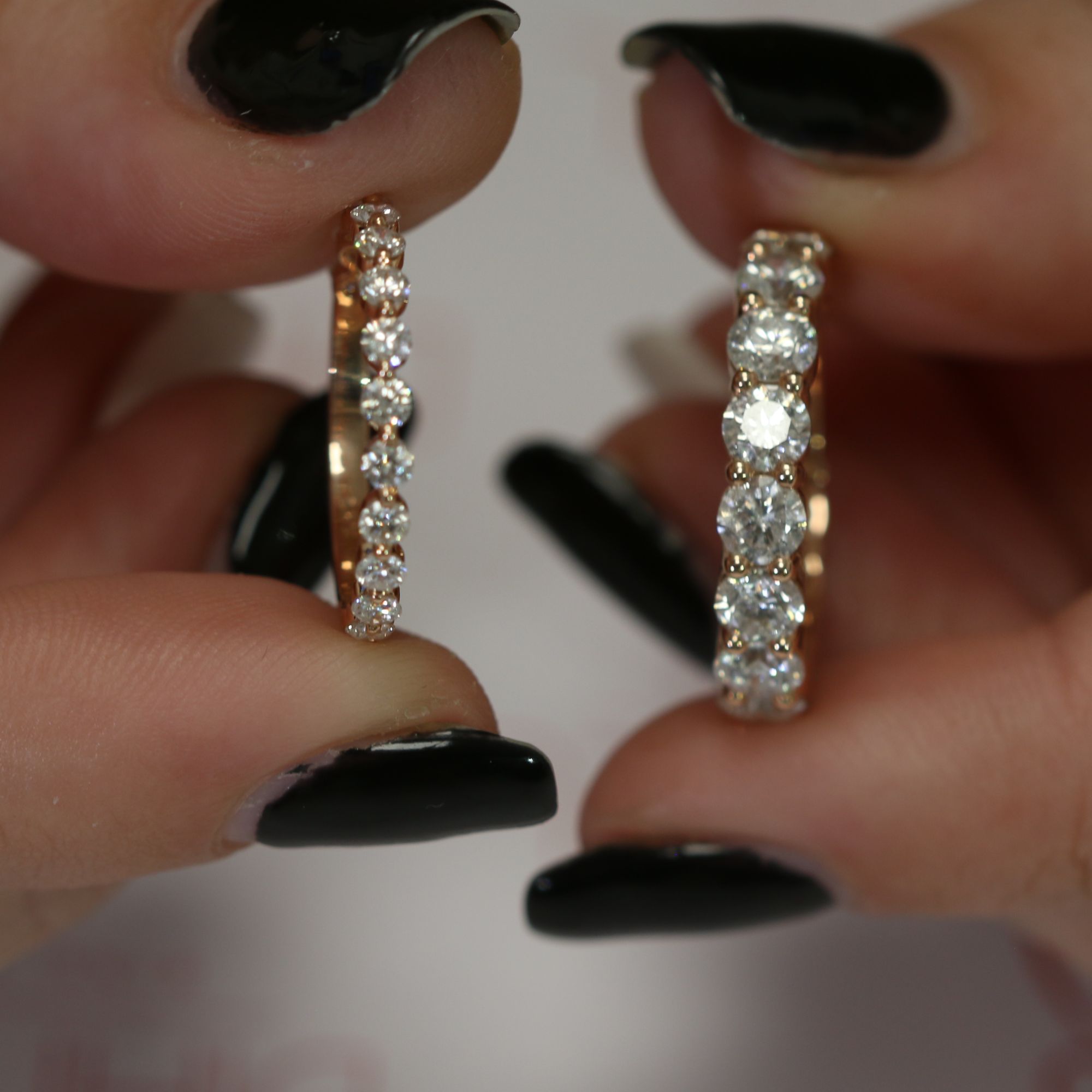 Half Eternity Natural Round cut Diamond Wedding Band Set