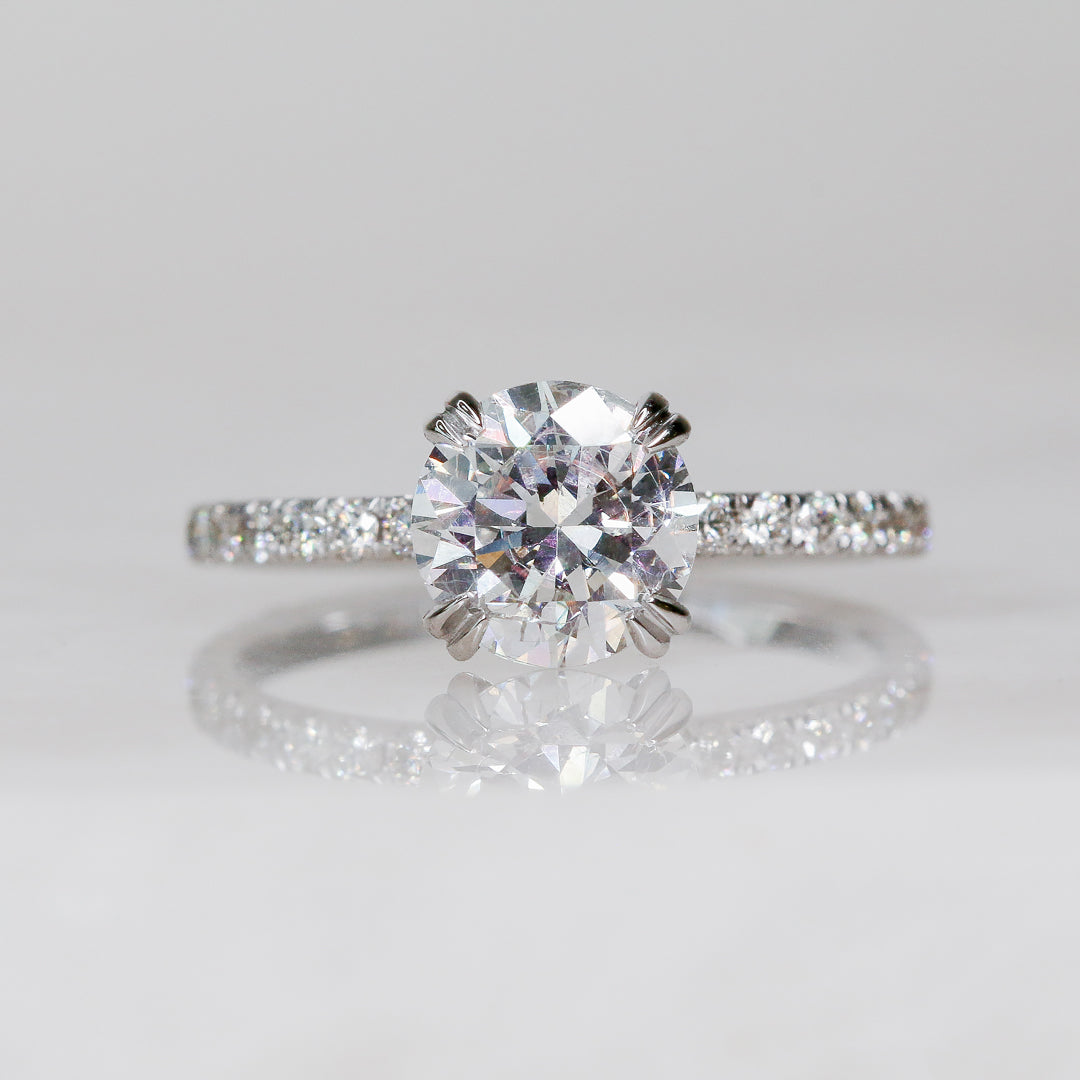 Natural Round Cut Diamond Engagement Ring